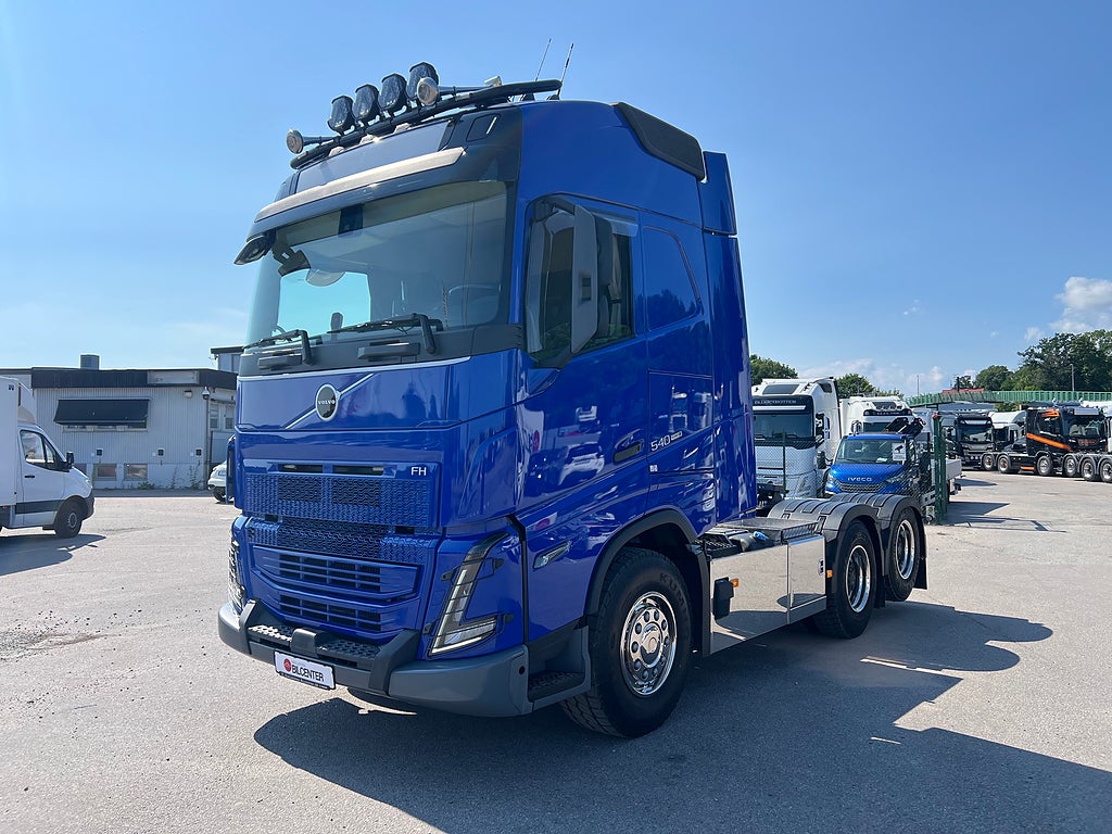 Volvo FH13 540 6x4 Dragbil Lyftbar Tandem Axel, Hydraulik, Fullutrust.