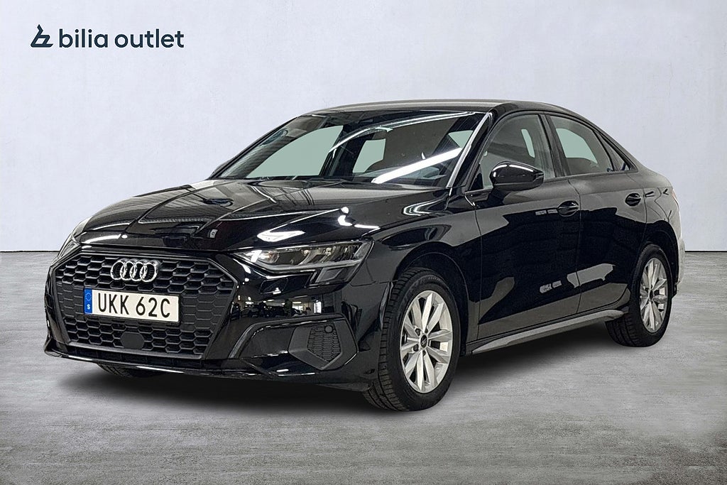 Audi A3 Sedan 35 TFSI S Tronic Proline 150hk Cockpit MOMS