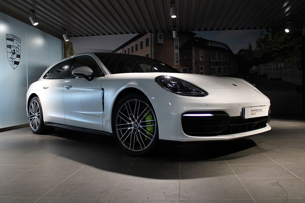 Porsche Panamera 4 E-Hybrid Sport Turismo