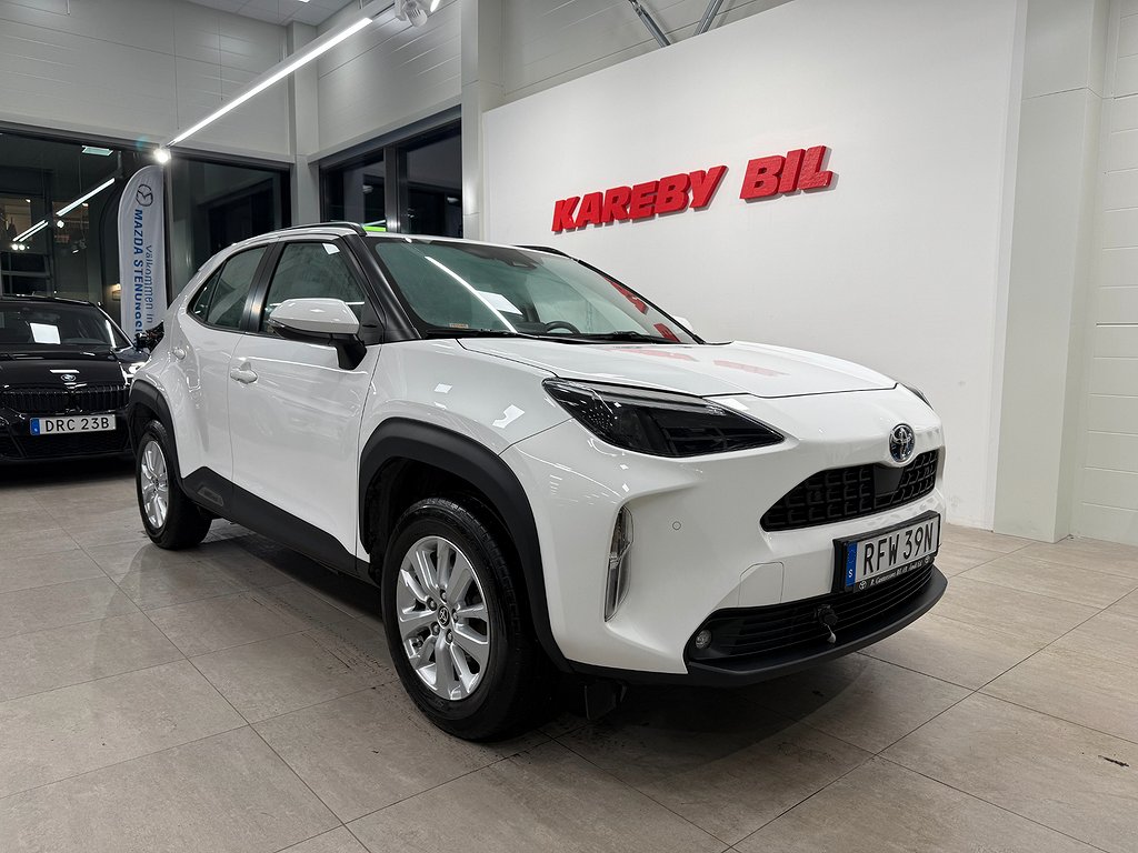 Toyota Yaris Cross Hybrid AWD-i e-CVT Active | Backkamera | 