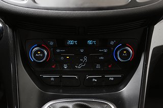 SUV Ford Kuga 21 av 23