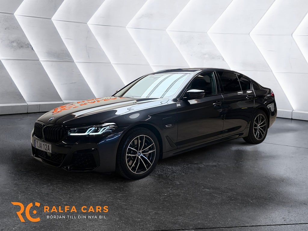 BMW 530e xDrive Innovation M Sport 3D Kamera Head Up Drag
