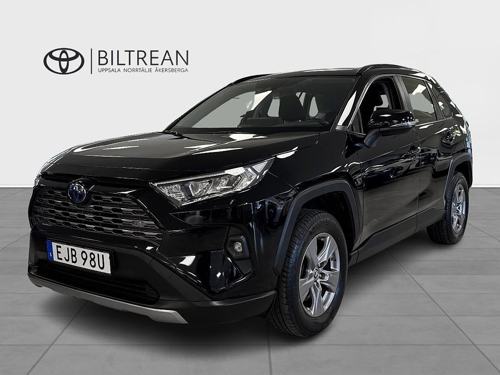 Toyota RAV4 Hybrid AWD-i Active Vinterhjul Dragkrok 