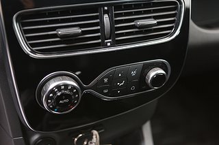Halvkombi Renault Clio 22 av 26