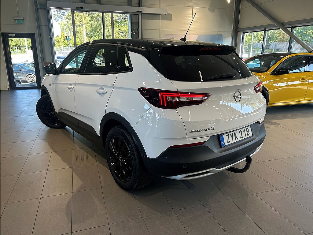 Bild på Opel Grandland X Design Line 1.2 Turbo 130hk Aut - DRAG, B-KAMERA