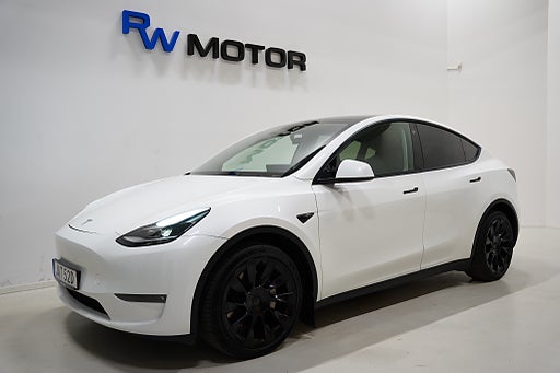 Tesla Model Y Long Range AWD 440hk Dragkrok / En ägare / RÄNTA 2,95%