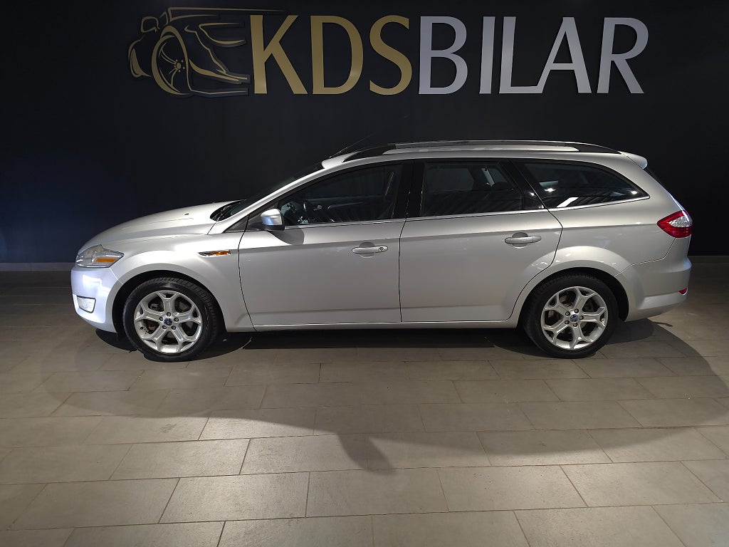 Ford Mondeo 2.0 Kombi Titanium Edition Euro5 146hk | Drag | Värmare