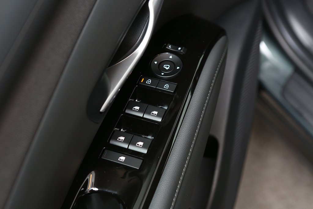 Hyundai Tucson 1.6 T-GDI Mildhybrid Essential | Moms 2025