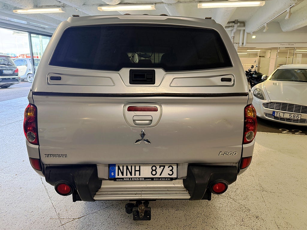 Mitsubishi L200 Dobbelcab 2.5 4x4 Automatisk, 5-trinn, 178hk, 2010