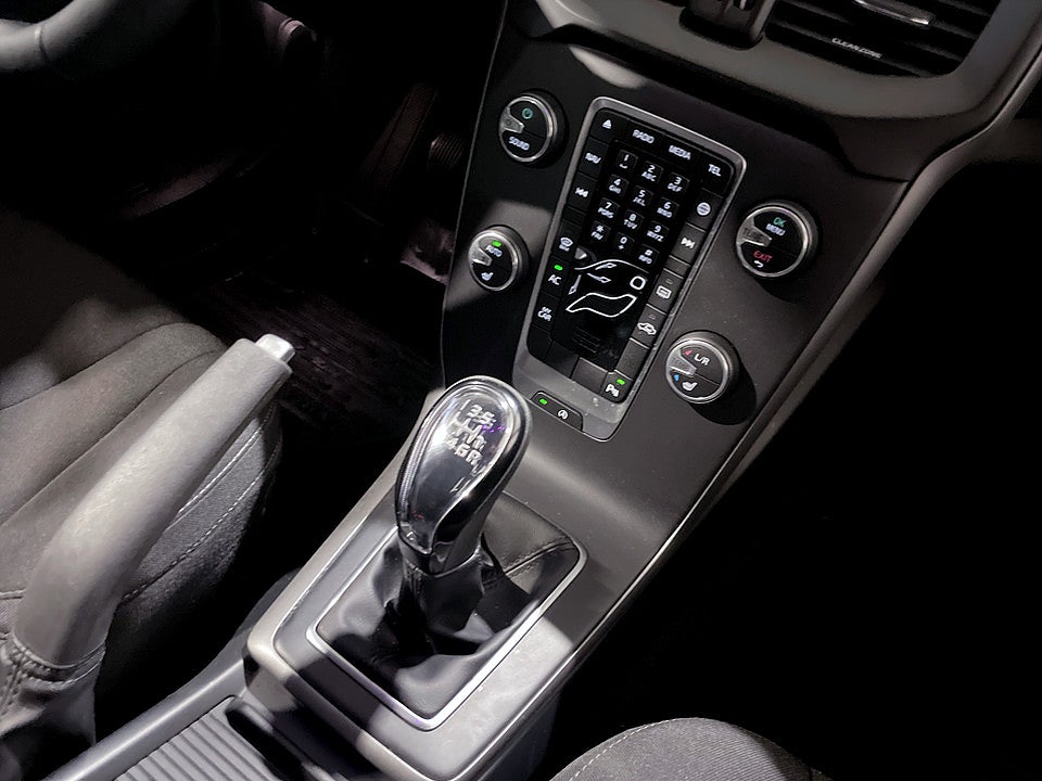 Bild på Volvo V40 Business T3 152hk P-SENSORER