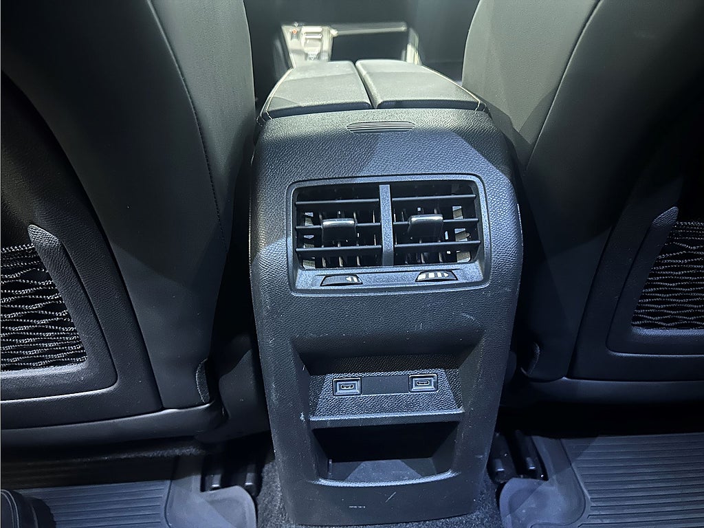 Bild på Peugeot 308 SW GT 1.2 PT 130hk Aut - 360-KAMERA,CARPLAY,NAV