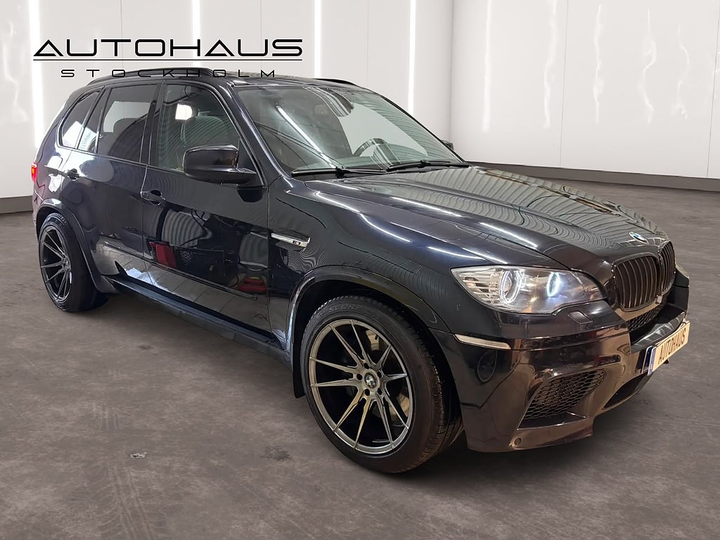 BMW X5M Steptronic 750hk Downpipe Panorama Softclose Svensksåld