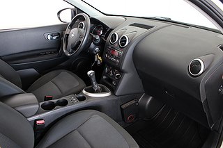 SUV Nissan Qashqai 7 av 18