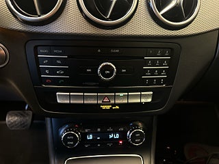 Mercedes-Benz B 180 d 7G-DCT Urban MoK-värm/P-Sens/SoV-däck/CarPlay – bild 17
