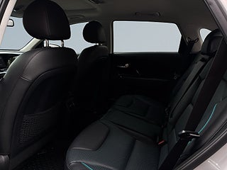 Kia Niro 64 kWh Advance Plus SoV-Däck/Elstol/JBL/Rattvärm/Navi – bild 13