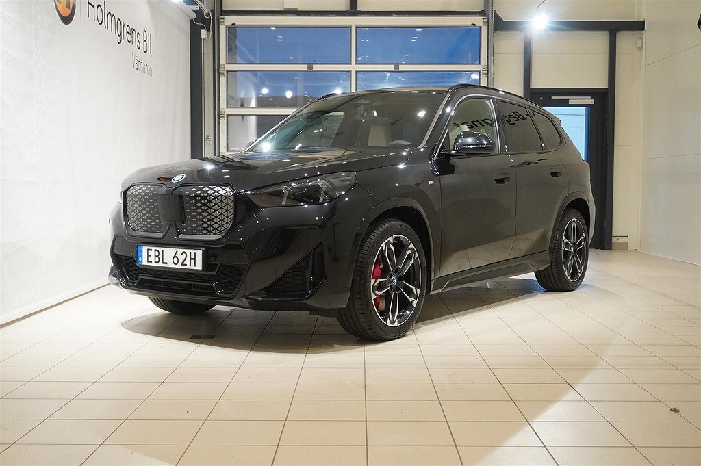 BMW iX1 xDrive30 M Sport Pro Active Launch Edition Premium Drag DA+