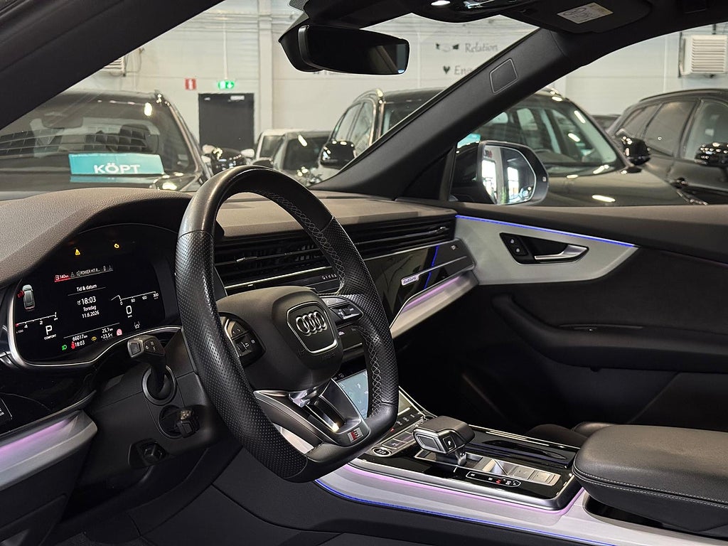 Audi Q8 50 TDI Q *3,99%* 22" B&O HD-Matrix S-Line Drag Sv-Såld
