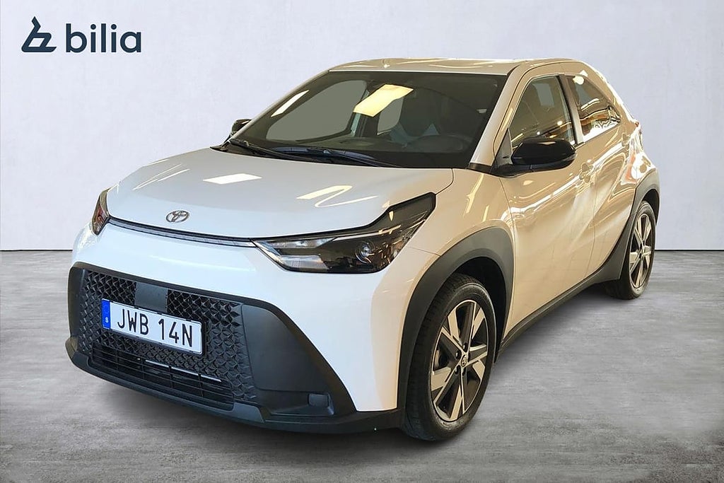Toyota Aygo X Play 1,5 Backkamera Nyservad