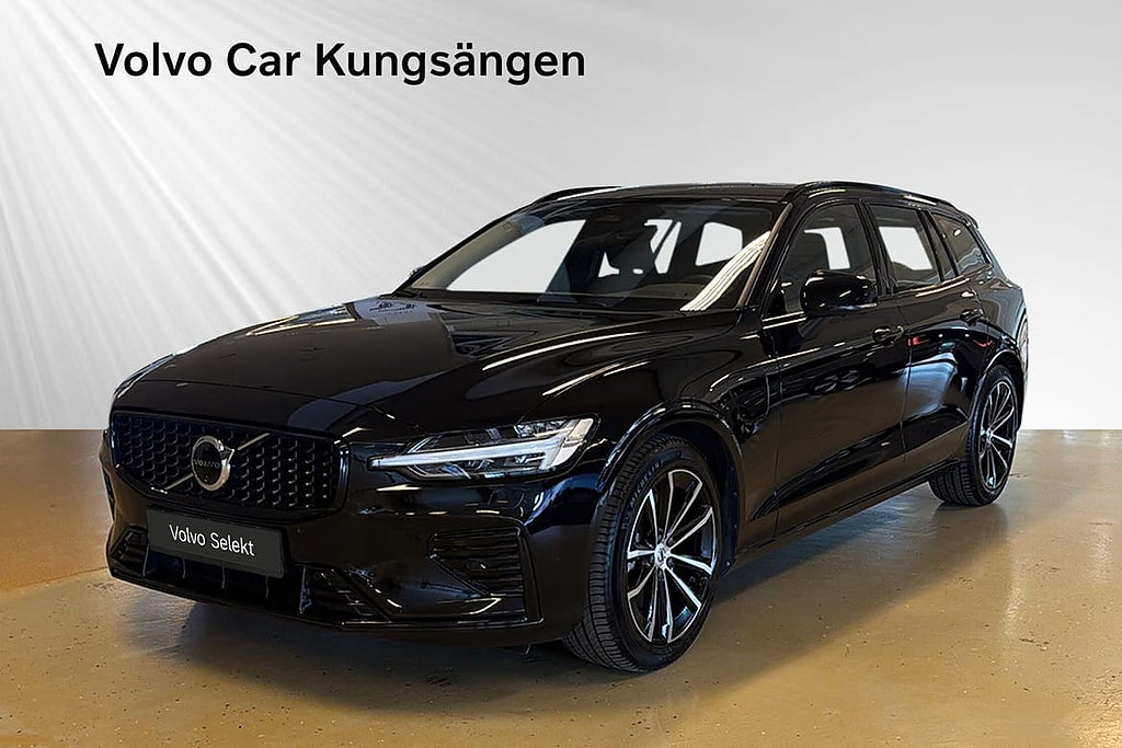 Volvo V60 T6 Plus Dark Nordic Edition DRAG/HARMAN/360-Kamera
