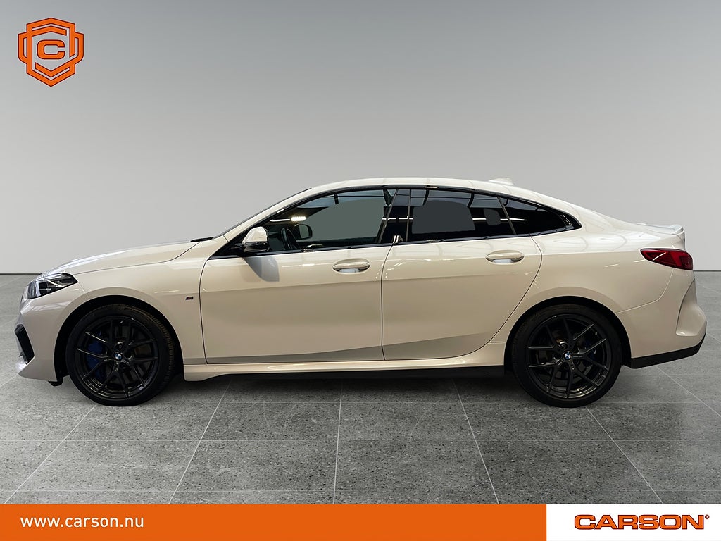 BMW 220 d xDrive Gran Coupé M Sport Cockpit Apple Drag