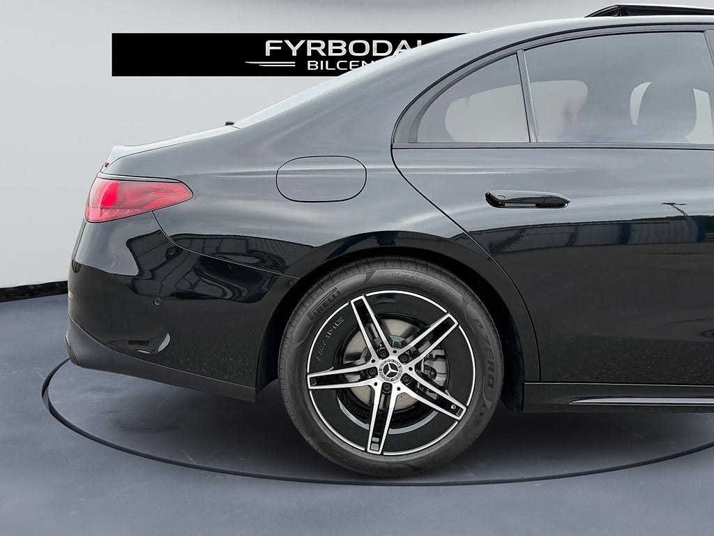 Mercedes-Benz E 220 D 4MATIC AMG HYPER-SCREEN PANORAMA Nypris 865.400kr 2024, bild 17