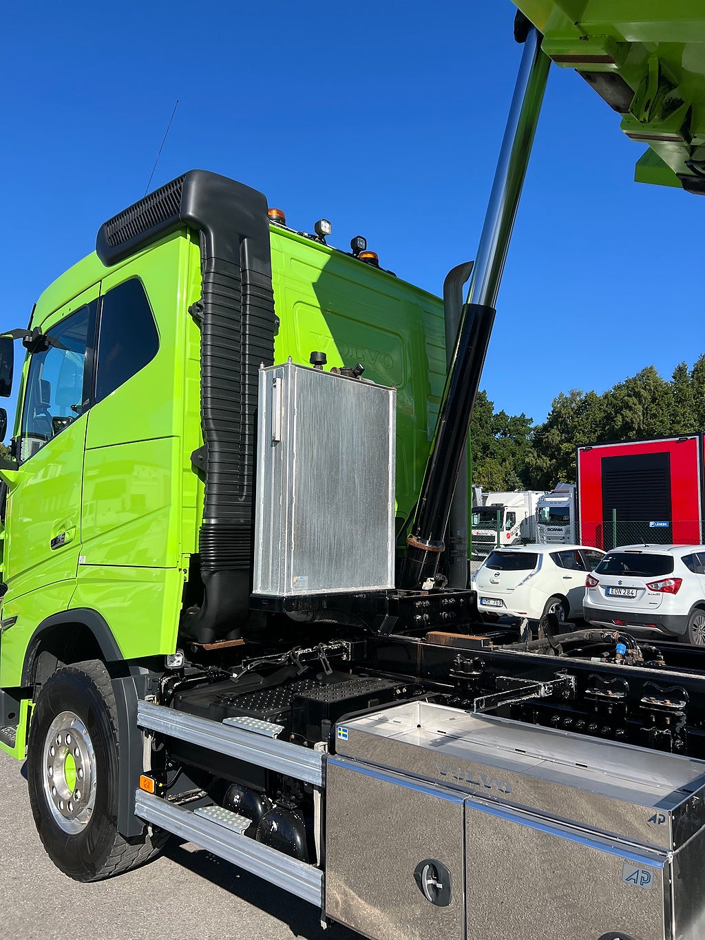 Volvo FH16 550 8x4*4 Tridem Tippbil I-See, Fullutrustad