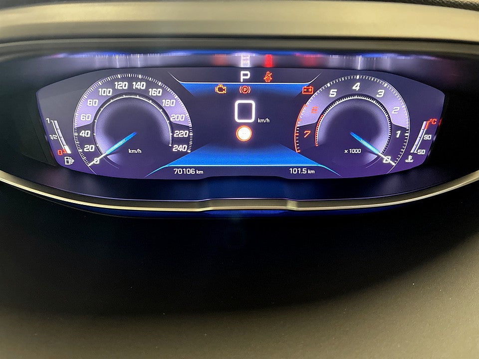 Bild på Peugeot 3008 GT Black Pack 1.2 PT 130hk Aut B-KAMERA CARPLAY