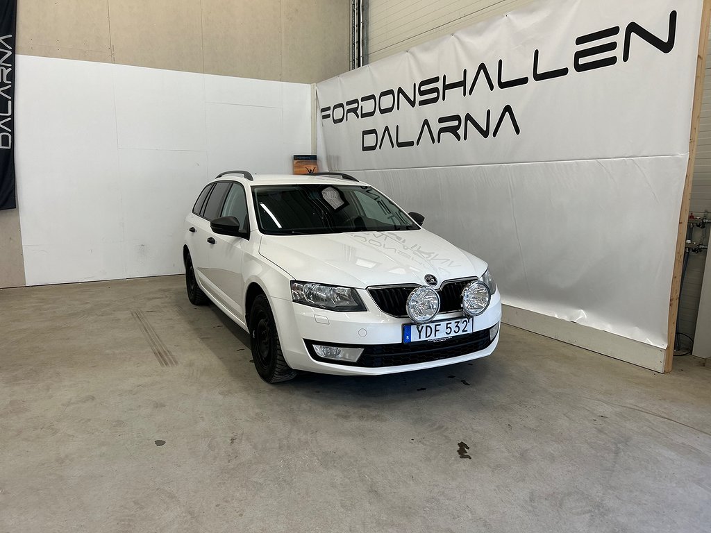 Skoda Octavia Kombi 1.6 TDI 4x4 Euro 6 Ny BES/ D-värmare