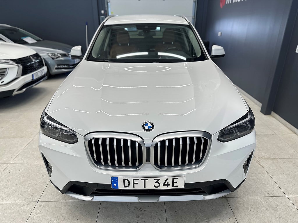 BMW X3 xDrive20d/B-Kamera/DRAG/NAV/Rattvärme/Värmare/