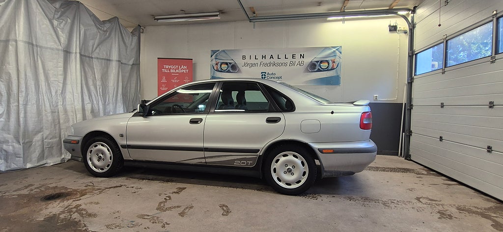 Volvo S40 2.0T 160 HK  