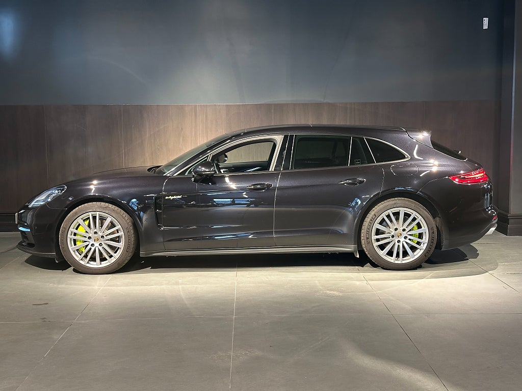 Porsche Panamera 4 E-Hybrid Sport Turismo, Panorama, 360 NYSERVAD!