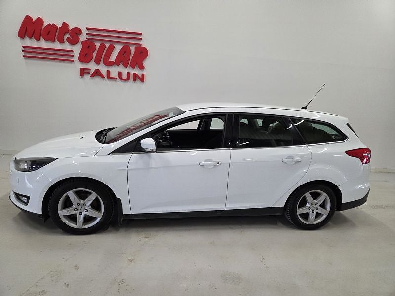 Ford Focus 1,0 EcoBoost 100 Hk Manuell Kombi Titanium