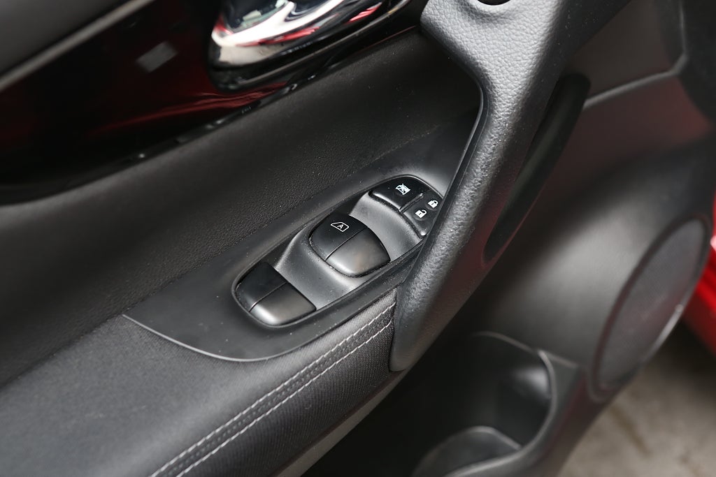 Nissan Qashqai 1,2 DIG-T XTRONIC-CVT 360° Navi Panorama 2016