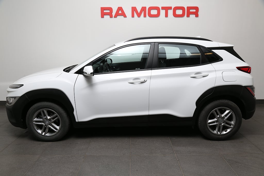 Hyundai Kona 1,0 T-GDI 120hk Essential Aut Kamera Carplay Drag 2023