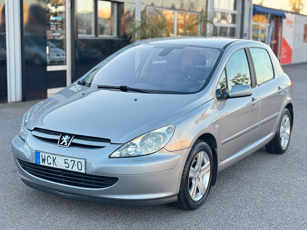 Peugeot 307 2.0 136hk Griffin | Helskinn | Nybesiktad