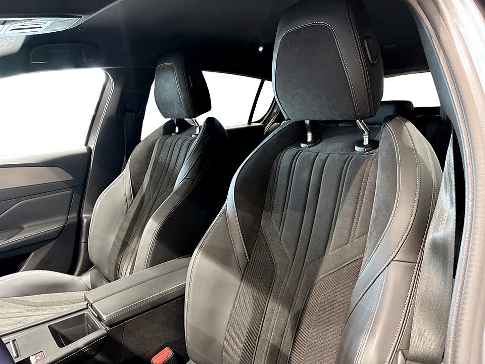 Bild på Peugeot 308 5D GT 1.2 PT 130hk Aut 360-KAMERA KEYLESS CARPLAY