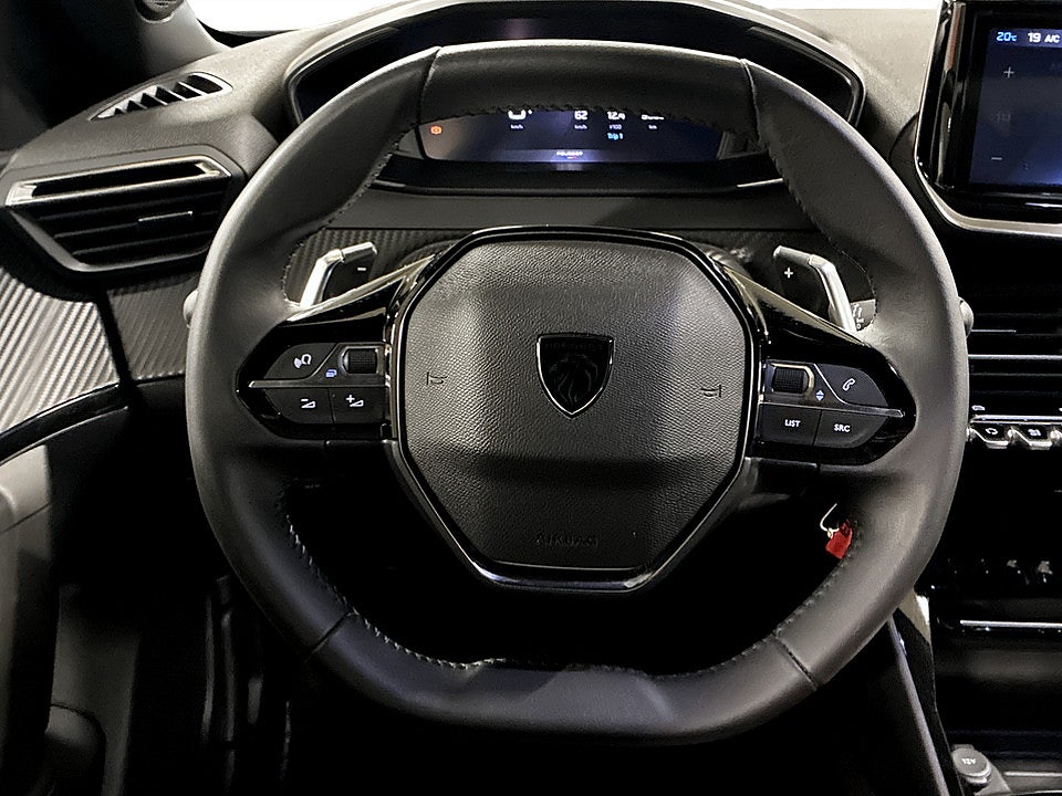 Bild på Peugeot 2008 Allure 1.2 PT 130hk Aut B-KAMERA CARPLAY