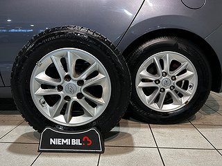 Hyundai i30 5-dörrar 1.6 Premium Mvärm Psens Rattvärme SoV