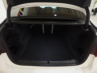 Sedan BMW 520 21 av 21