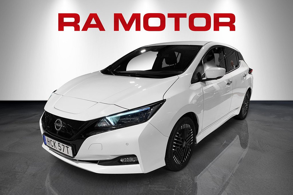 Nissan Leaf N-Connecta|40kWh|Värmepump|360 kamera 2022