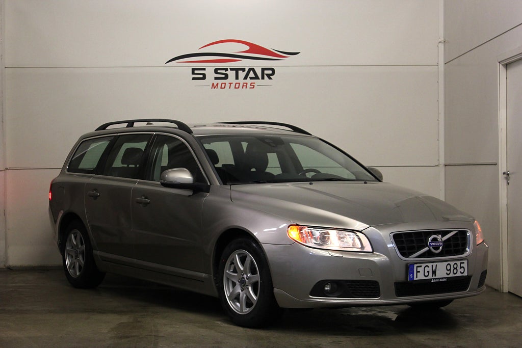 Volvo V70 D2 Momentum Euro 5 | Bluetooth | P-sensor | Kamrembytt