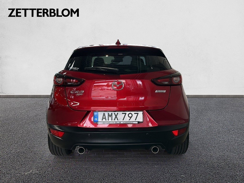 SUV Mazda CX-3 4 av 17