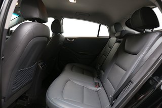 Halvkombi Hyundai IONIQ 27 av 27