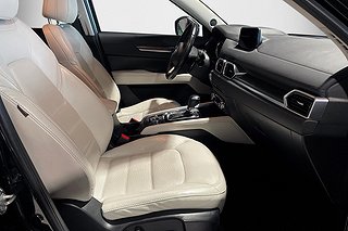 SUV Mazda CX-5 9 av 23