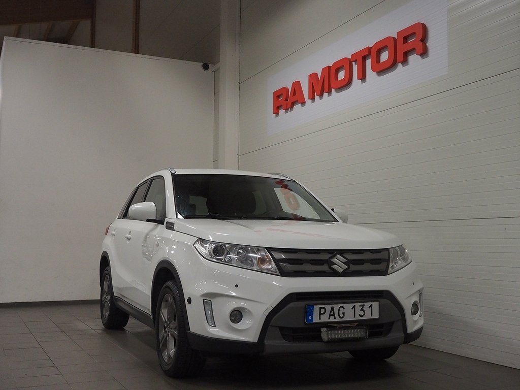 Suzuki Vitara 1.6 4WD AUTOMAT Exclusive | M-Värm | Kamera 2016