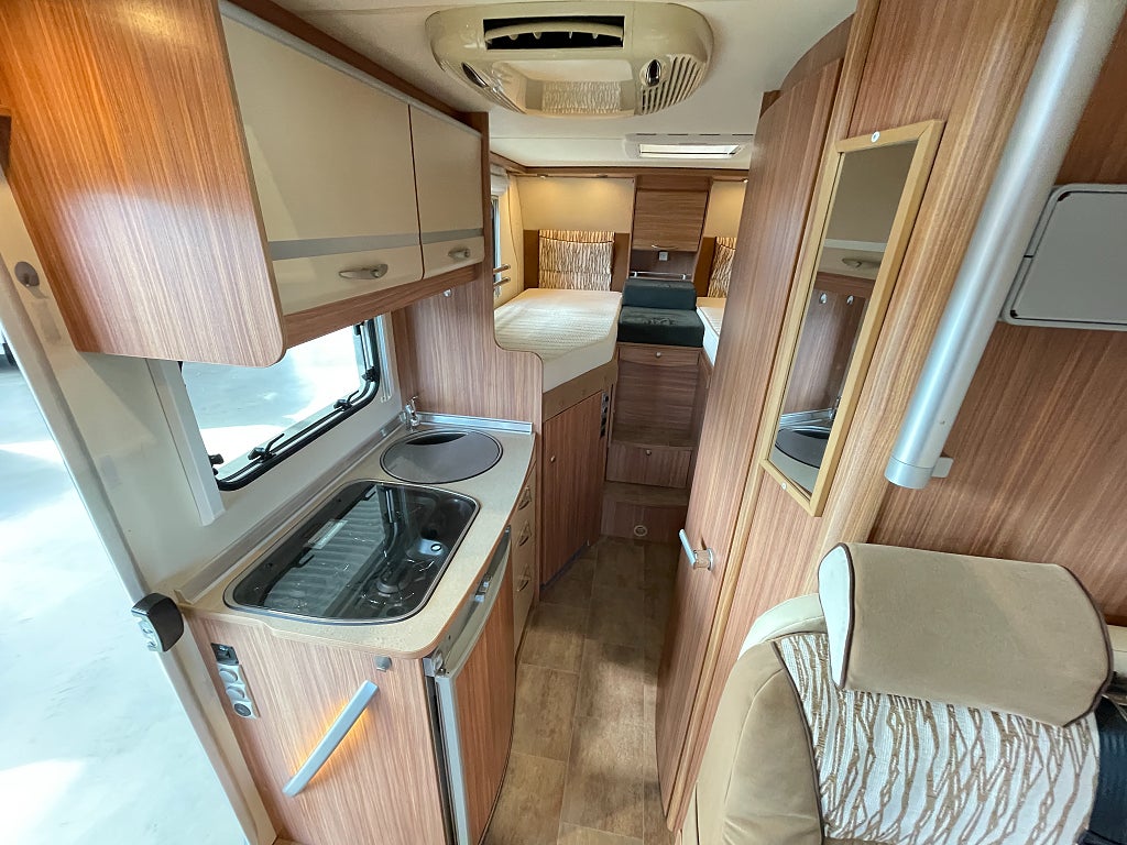 Bürstner Travel Van T 620 /B-körkort/AC bodel/Backkamera/EL-Patron/Fint s - Bürstner