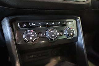 SUV Volkswagen Tiguan 27 av 34