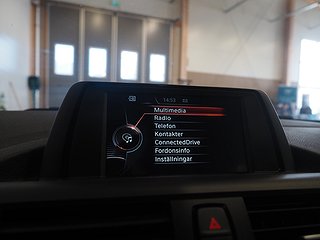 Halvkombi BMW 118 18 av 19