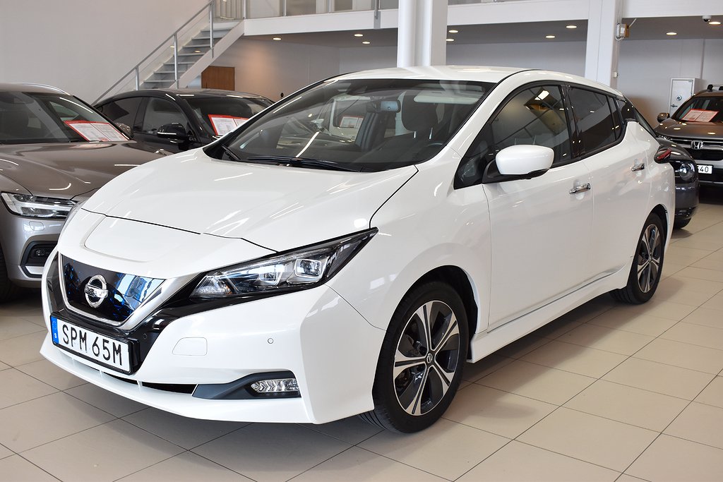 Nissan Leaf 40kWh 150hk N-Connecta 360° Navi  MOMS 