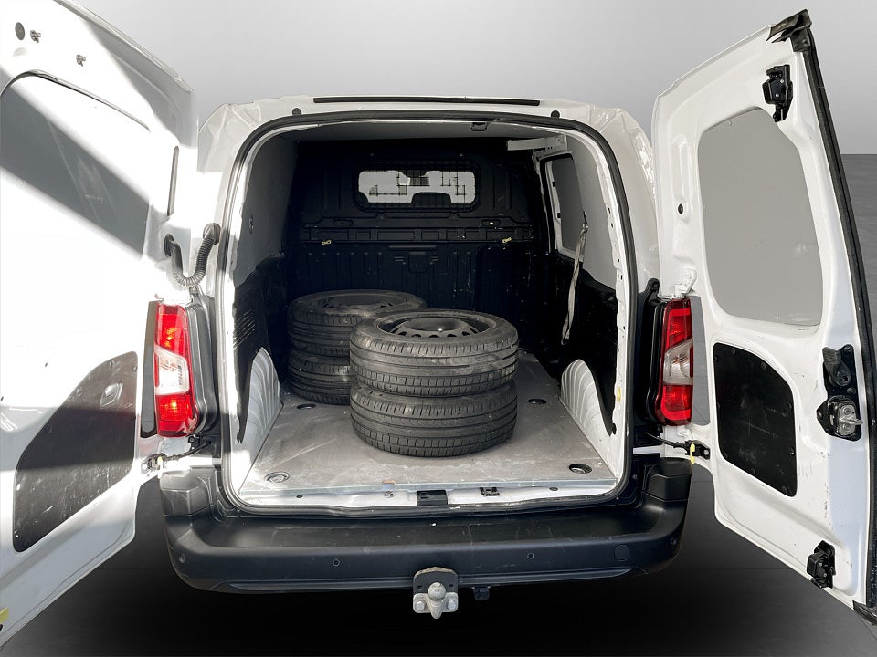 Bild på Peugeot Partner PRO 1.5 BHDi  130hk Aut L1 DRAG VÄRMARE